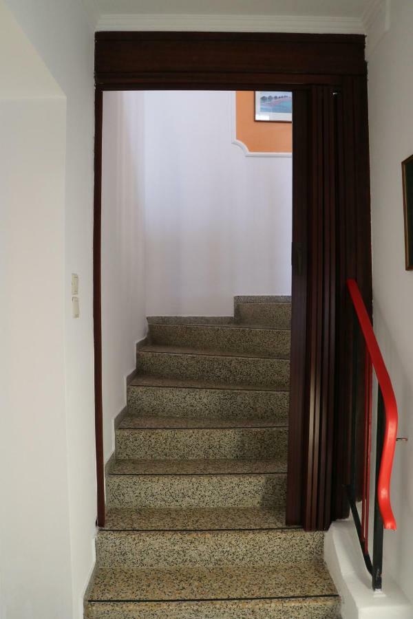 The Lakehouse Villa Neusiedl Am See Wienerstrasse 8 المظهر الخارجي الصورة
